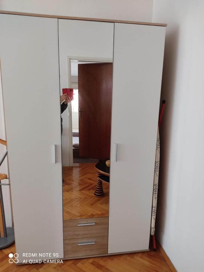 Ivana Szybenik Zewnętrze zdjęcie